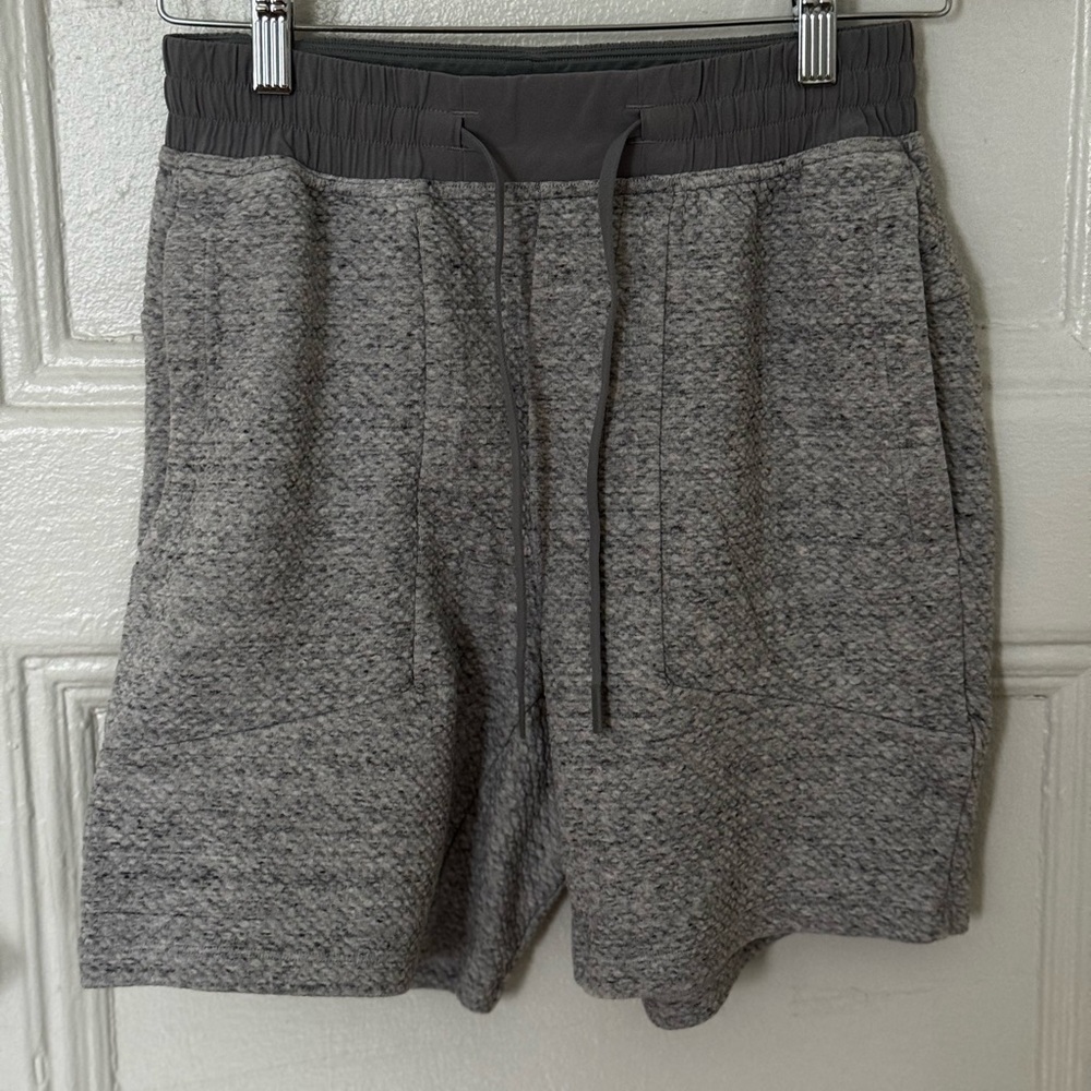 Lululemon Athletica Gray Ease The Day Short 7"